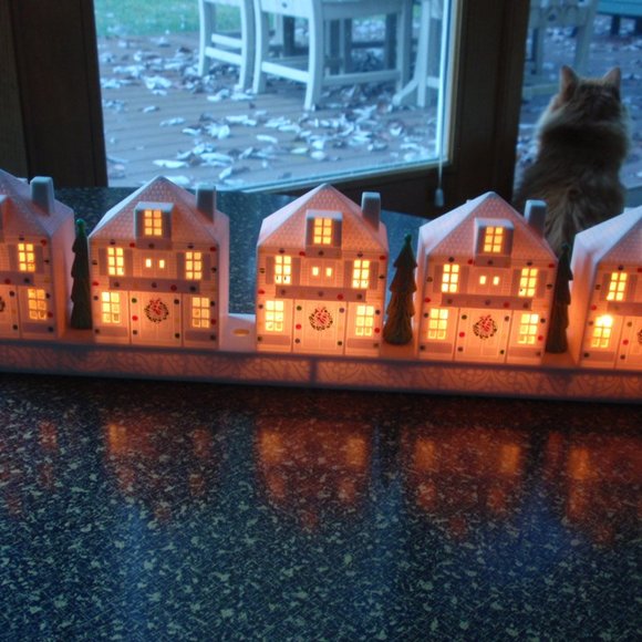 SOLD - Picture 2 of 8